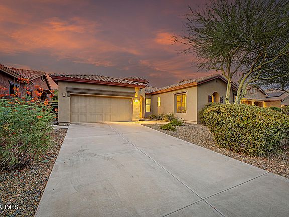 4th image of 13388 W CHAPAROSA Way