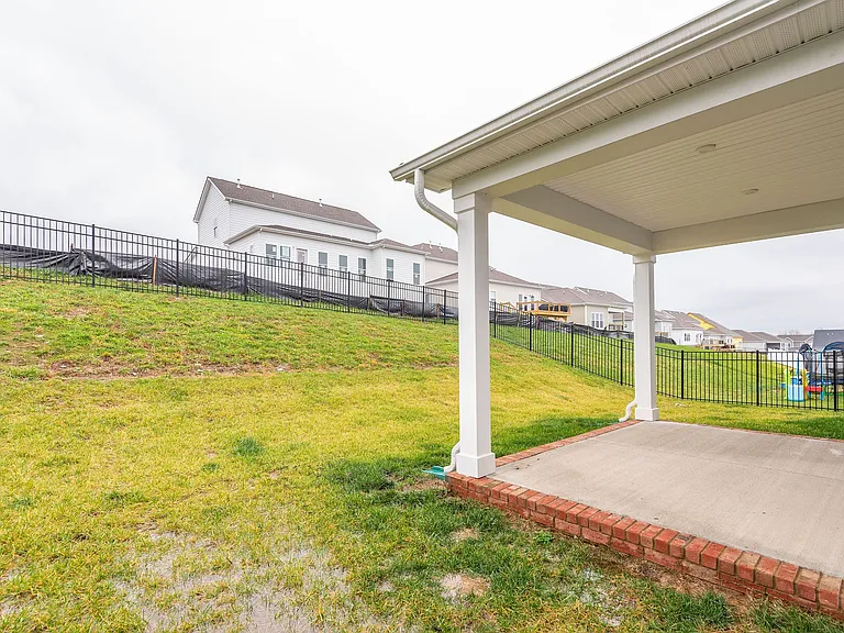815 Dean Dr — Photo 35