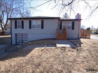 4305 N 54th St, Omaha, NE 68104