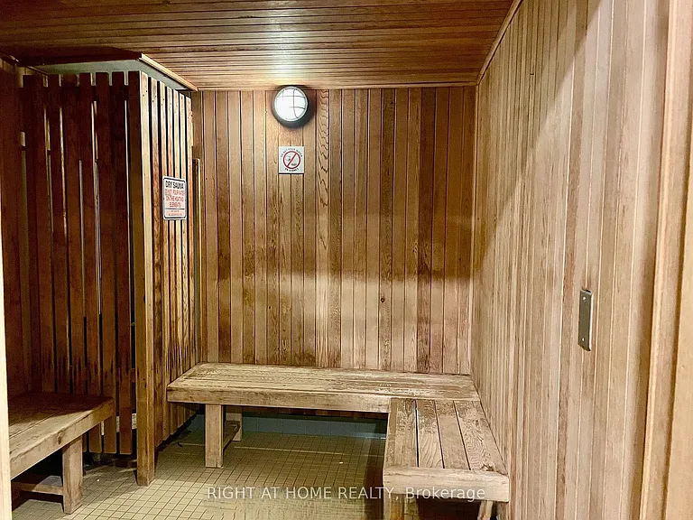 29 Northern Heights Dr #401 — Photo 12