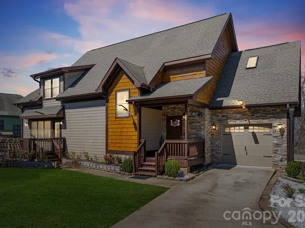 11 Trevors Trl, Asheville, NC 28806
