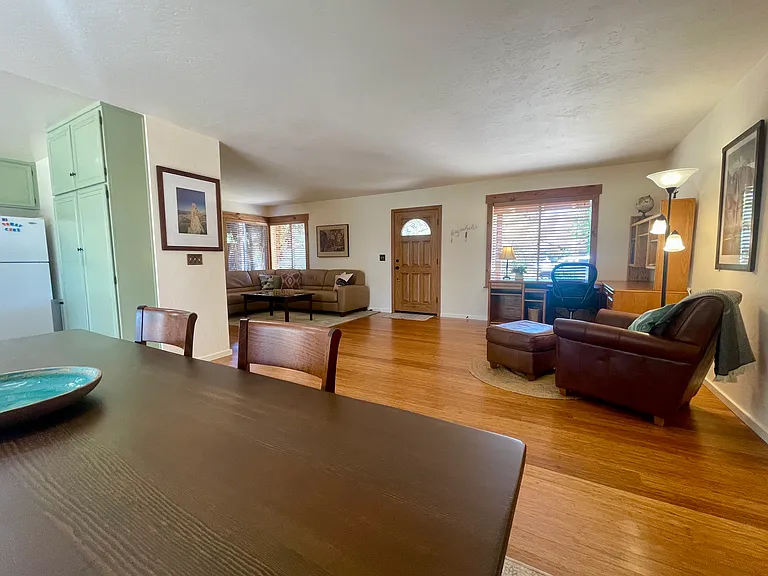 13752 Woodgate Pl — Photo 6