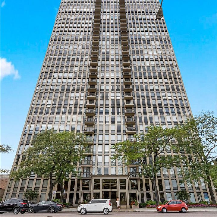 1st image of 1660 N La Salle St #2707