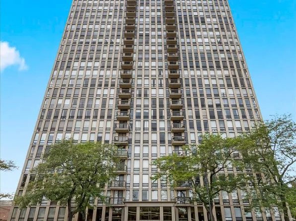1660 N La Salle St #2707, Chicago, IL 60614
