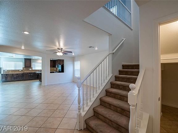 5th image of 466 Keelmans Point Ave