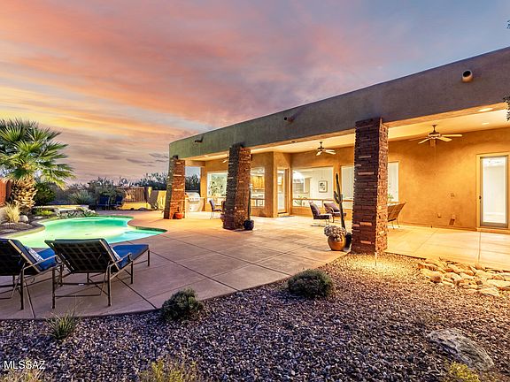 2nd image of 1933 E Quiet Canyon Dr