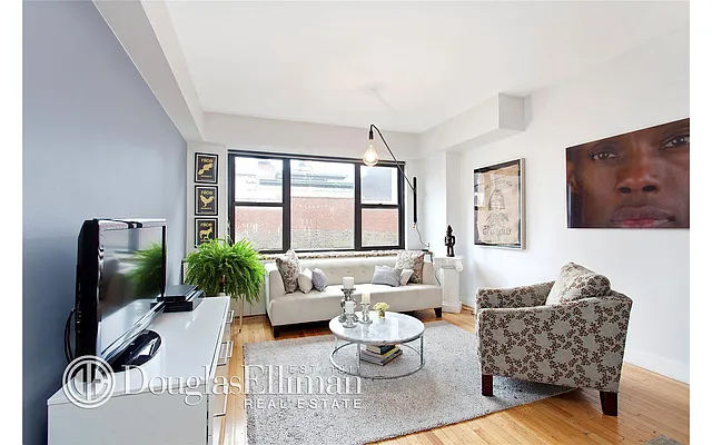 Rented by Douglas Elliman | media 25
