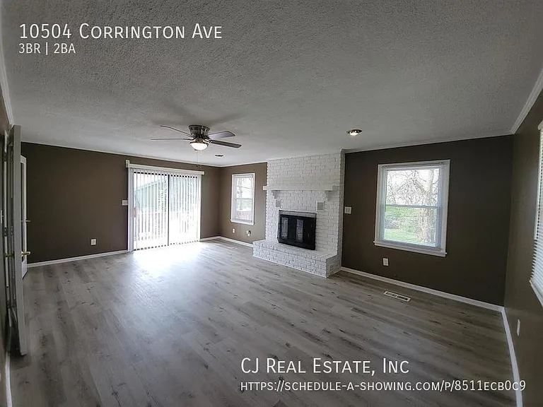 10504 Corrington Ave — Photo 6