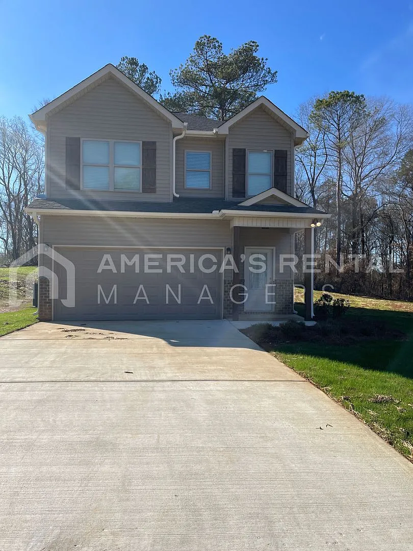 Home for Rent in Weaver, AL — Photo 1