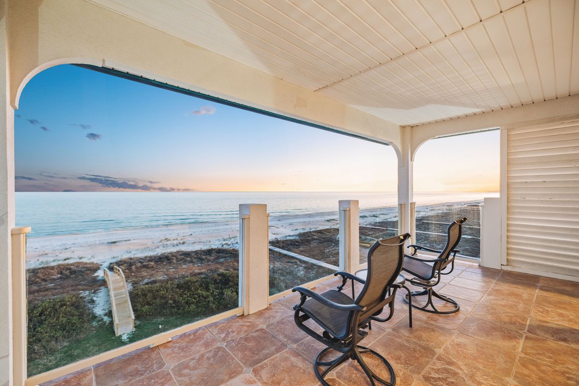 Array_1128EGulfBeachDr-29