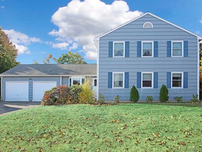 120 Homewood Avenue, North Haven, CT, 06473
