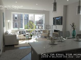 2858 W Belmont Ave #202, Chicago, IL 60618