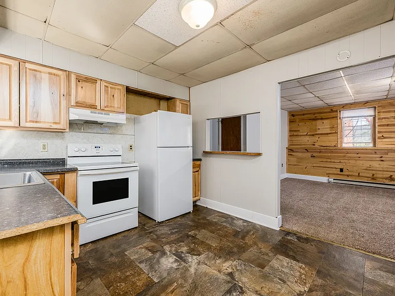 480 Spruce Hollow Rd — Photo 30