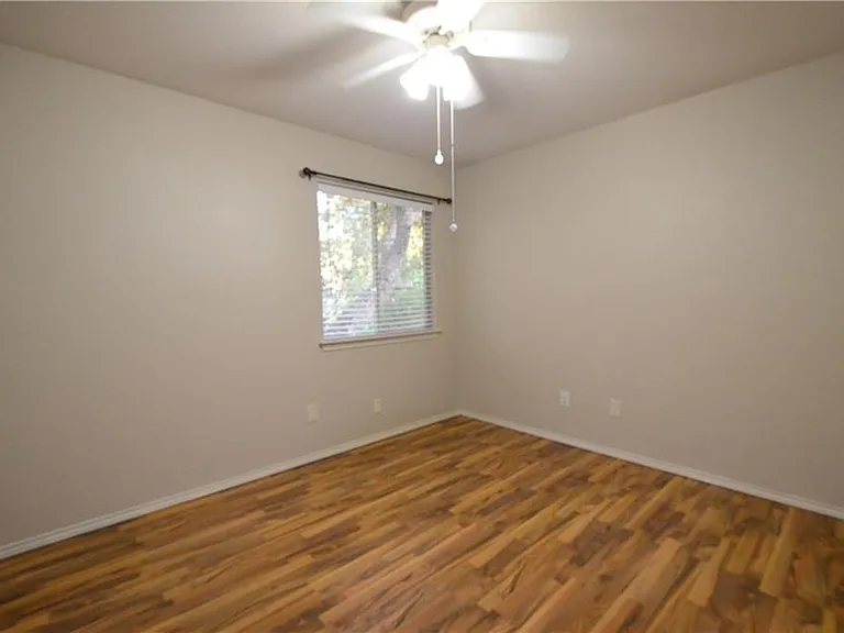 8322 Alvin High Ln — Photo 13