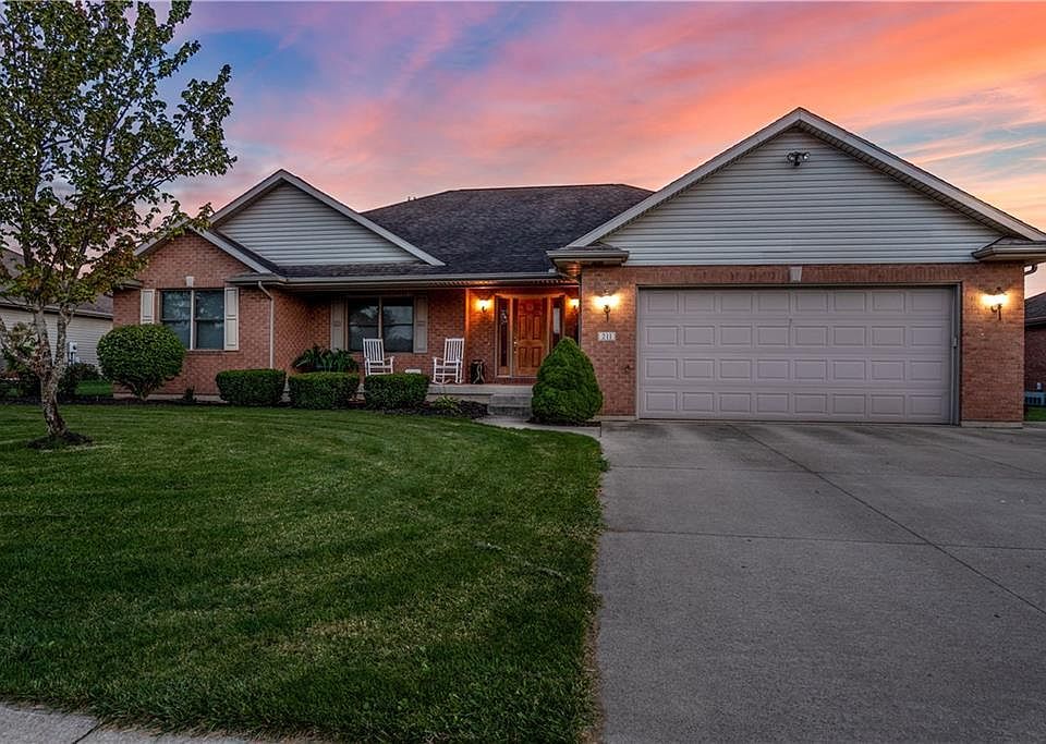 1st image of 211 Diamond Dr