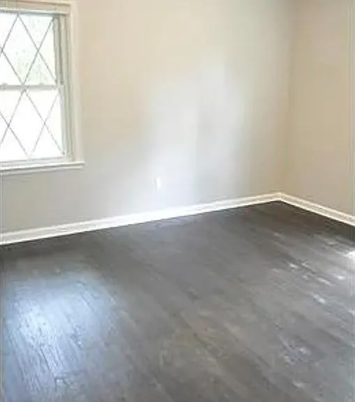 2113 Seavey Dr — Photo 5