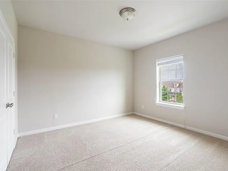 1113 Peacock Blvd — Photo 30