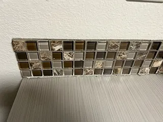 Countertop / Backsplash Finish - Chocolate Color Scheme