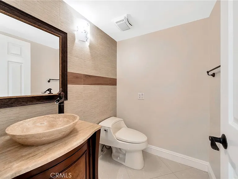 24692 Julie Ave — Photo 23