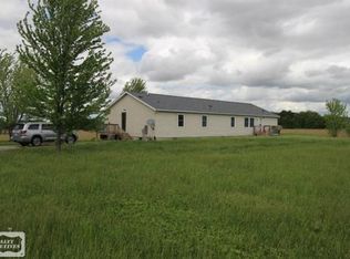 4781 N Branch Rd, North Branch, MI 48461