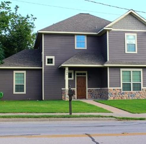 1st image of 408 Holleman Dr