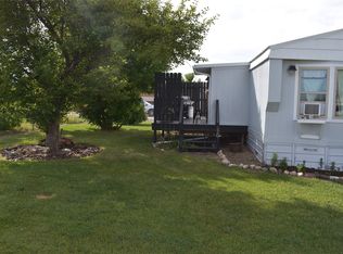 719 Minnesota Ave, Valier, MT 59486