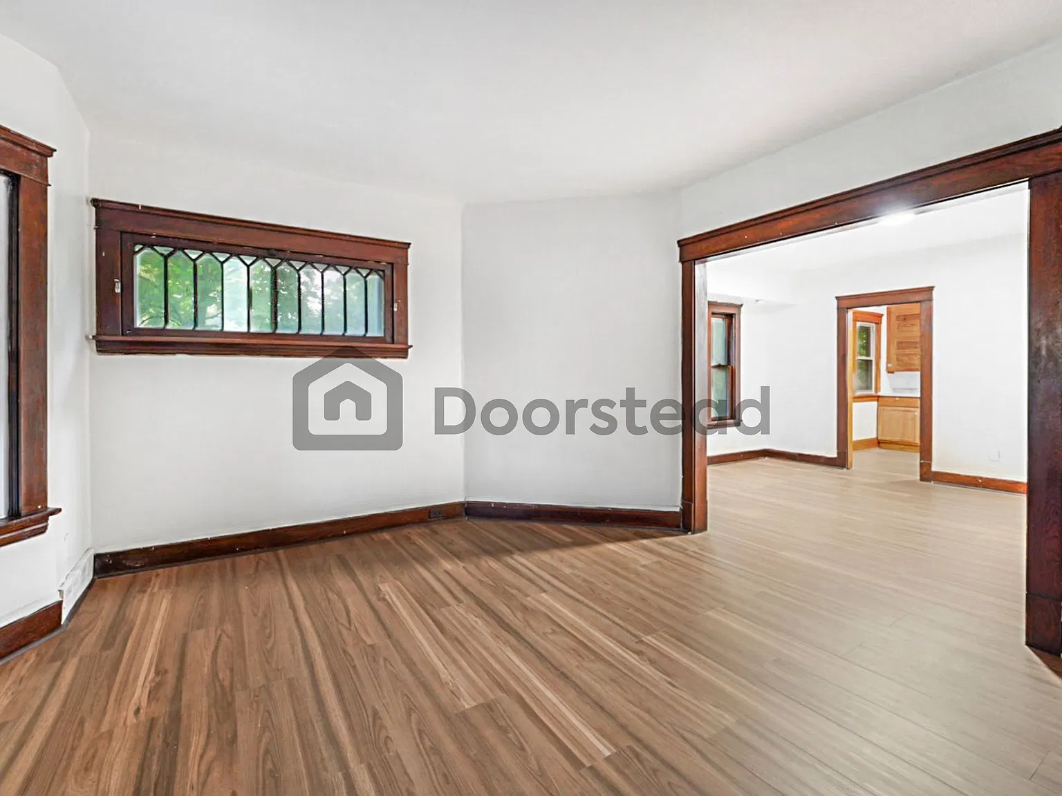 2 bed, 1.0 bath, 1068 sqft, $1,060 — Photo 3