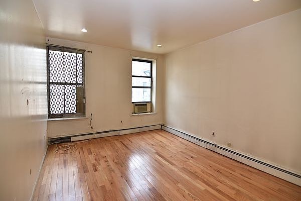 1st image of 303 W 111th St #A4