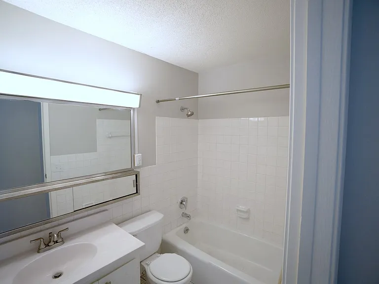 Brewster Place — Photo 36