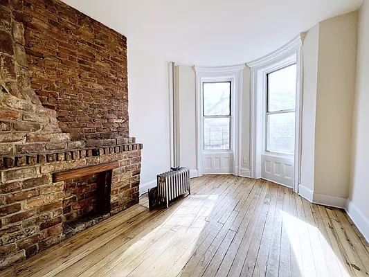 Rented by Compass | media 5