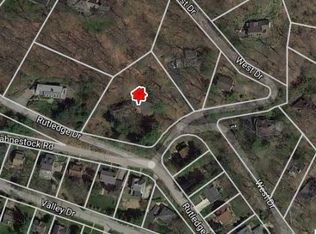 200 Rutledge Dr, Pittsburgh, PA 15215