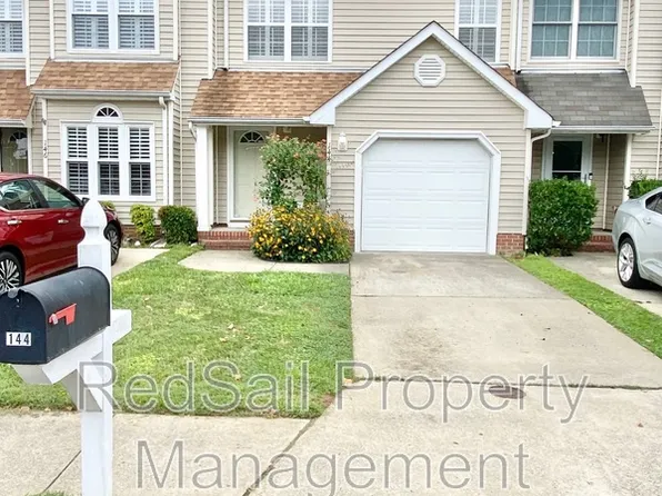 144 River Walk Ct, Hampton, VA 23669