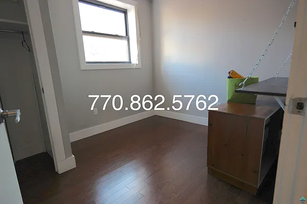 Rented by EXR | media 15