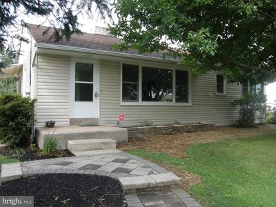 540 W Bristol Rd, Warminster, PA, 18974