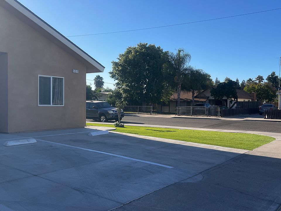 1st image of 551 S 9th St