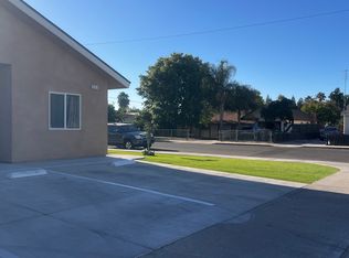 551 S 9th St, Kerman, CA 93630