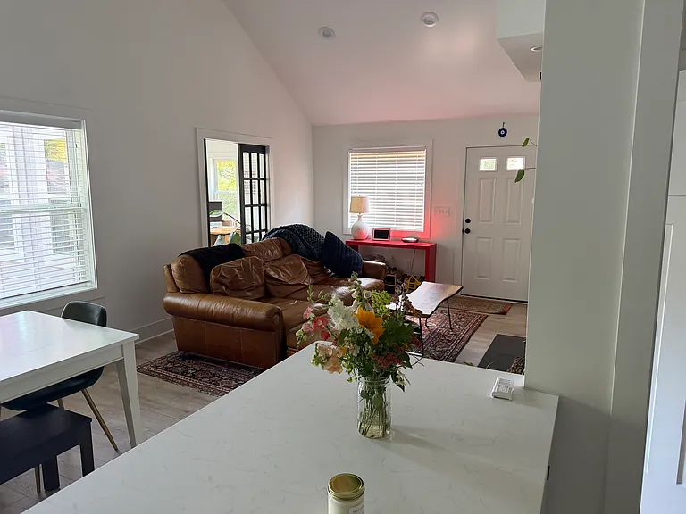 2510 Cascadilla St — Photo 13