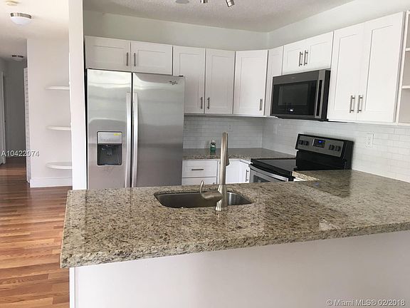 3rd image of 11925 NE 12th Ct