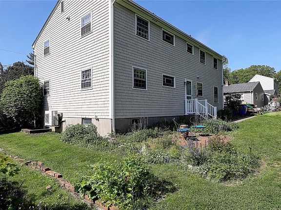 4th image of 3 Lincoln Ave #2L