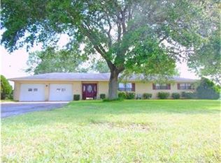 3350 Us Highway 90a W, Shiner, TX 77984