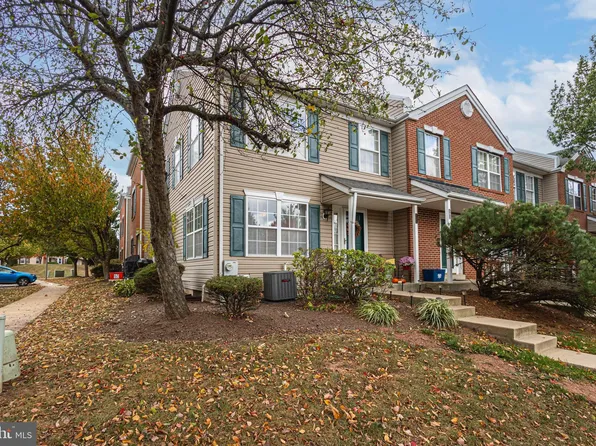 106 Arden Ct, Harleysville, PA 19438