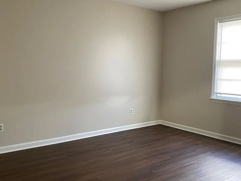 1504 Ascent Trl NW #B — Photo 4