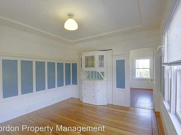 2nd image of 3660A 19th St