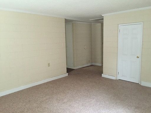 1st image of 109 Isabella Ln