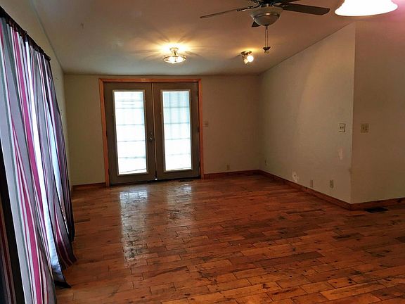 2nd image of 12812 Knight St
