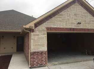 2301 Greenville St, Caddo Mills, TX 75135