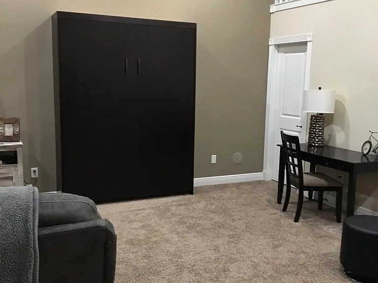 Murphy Bed Space Saver