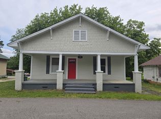 108 Washington Ave, Gaffney, SC 29340