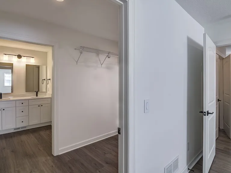 Dawes Place Townhomes — Photo 79