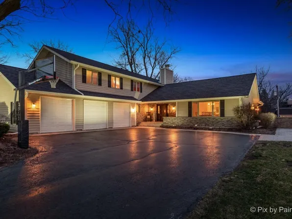 2435 Lake Ave, Village Of Lakewood, IL 60014